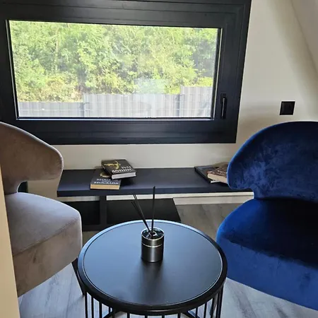 Nikis House Beograd ヴィラ *