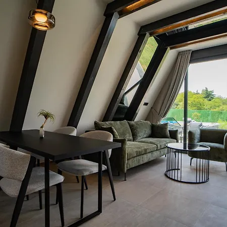 Nikis House Beograd Bacevac