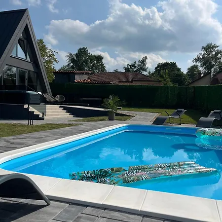 Nikis House Beograd *