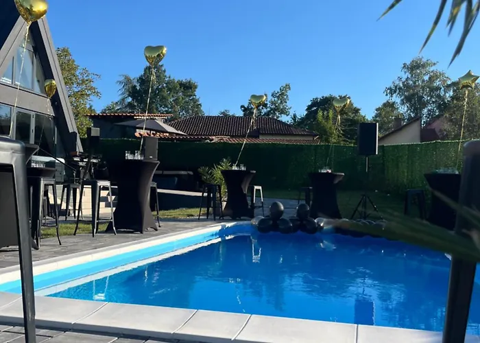 Nikis House Beograd *